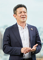 執行役員 総合企画部長 坂口 伸也