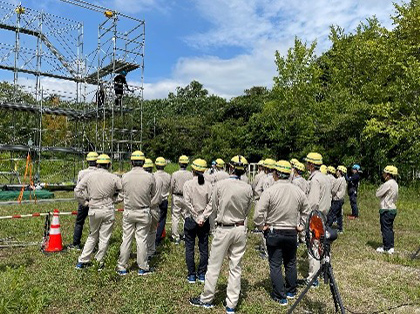 若手社員の危険に対する感受性向上　危険体験型教育の実施