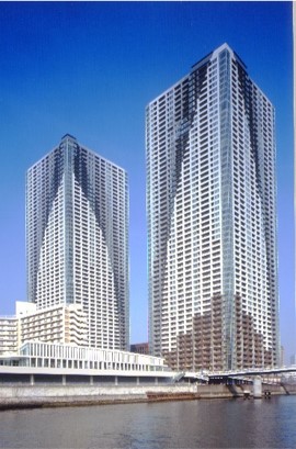 THE TOKYO TOWERS ［58階、制振構造］