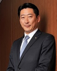 代表取締役社長 前田操治