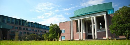 写真 高知工科大学（高知工科大学のHPより引用）